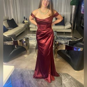 Burgundy prom dress